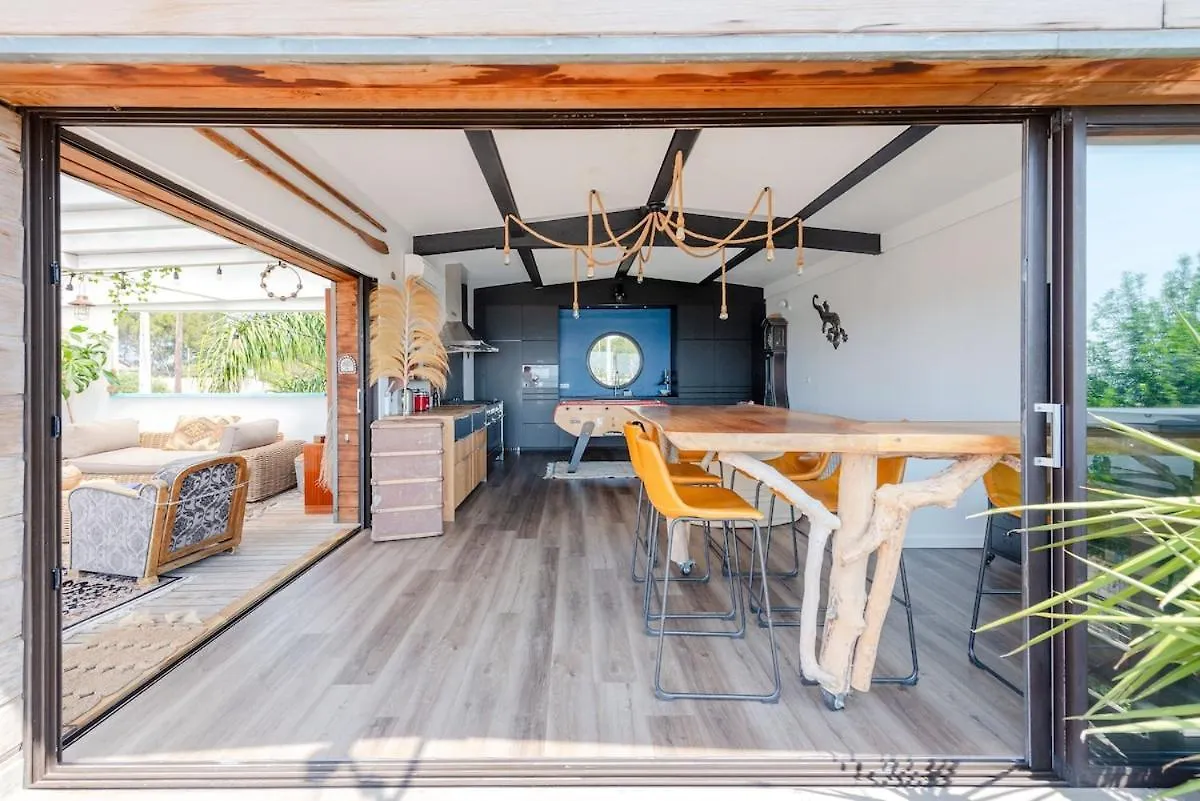 Villa 3 Chambres, Vue Mer, Premiere Ligne, Piscine, Plage A Pieds Hyeres