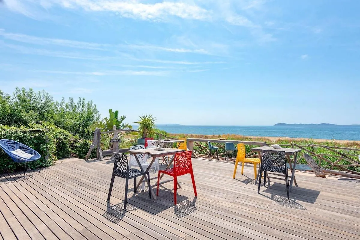 Villa 3 Chambres, Vue Mer, Premiere Ligne, Piscine, Plage A Pieds Hyeres France
