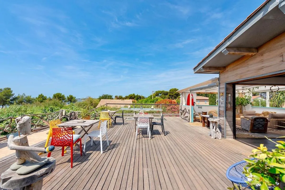 Villa 3 Chambres, Vue Mer, Premiere Ligne, Piscine, Plage A Pieds Hyeres France