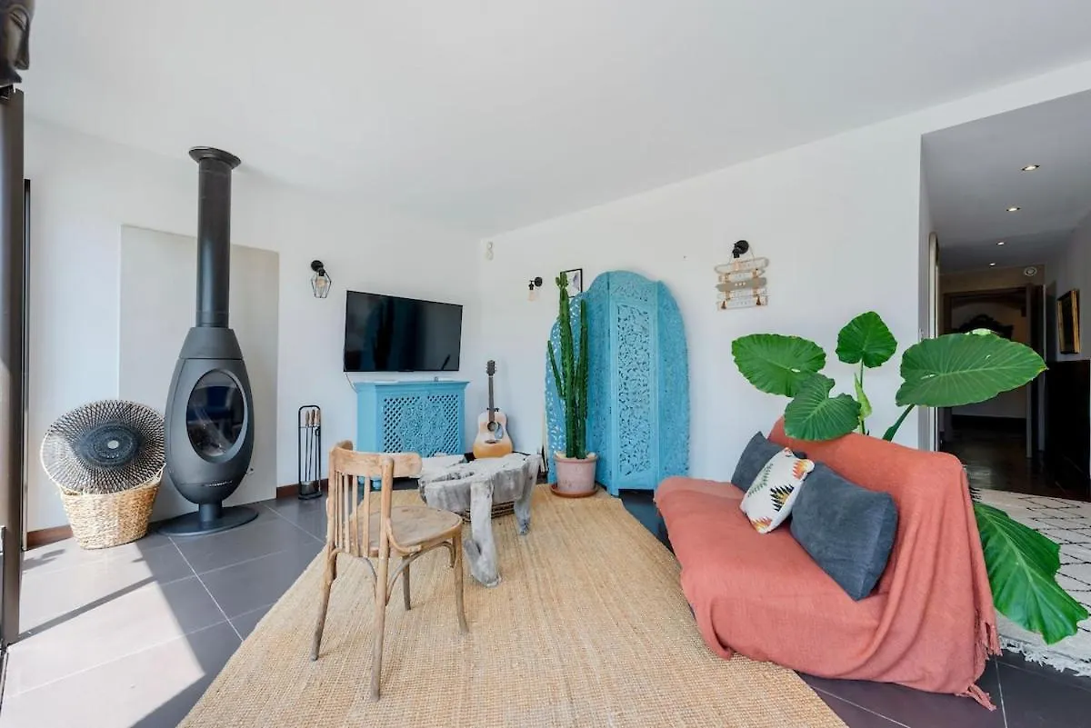 Villa 3 Chambres, Vue Mer, Premiere Ligne, Piscine, Plage A Pieds Hyeres